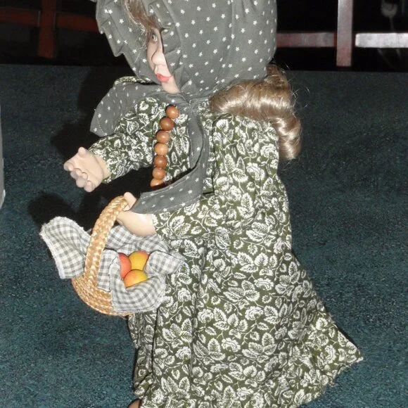 Emily ANRI Wood Carved 14 Doll by Sarah Kay Signed With Basket And Box RARE!